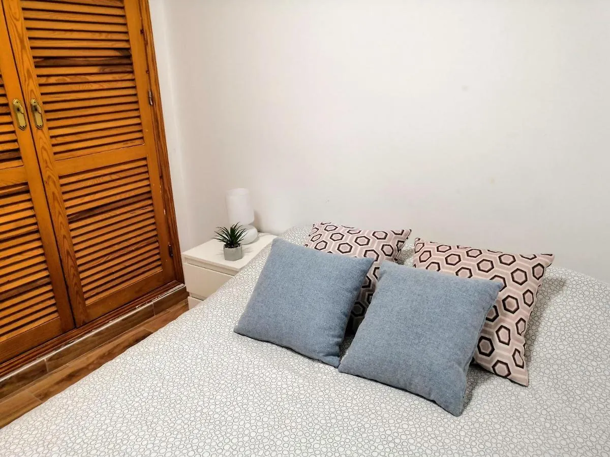 Apartamento Central & Renovated 3-Bedroom Flat Málaga